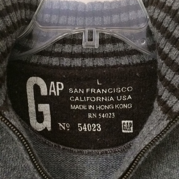 Vintage Style Men’s Turtle Neck - Picture 2 of 3